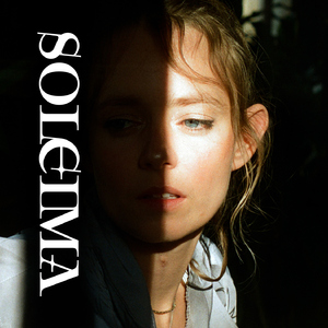 骚逼女人操屄视频
